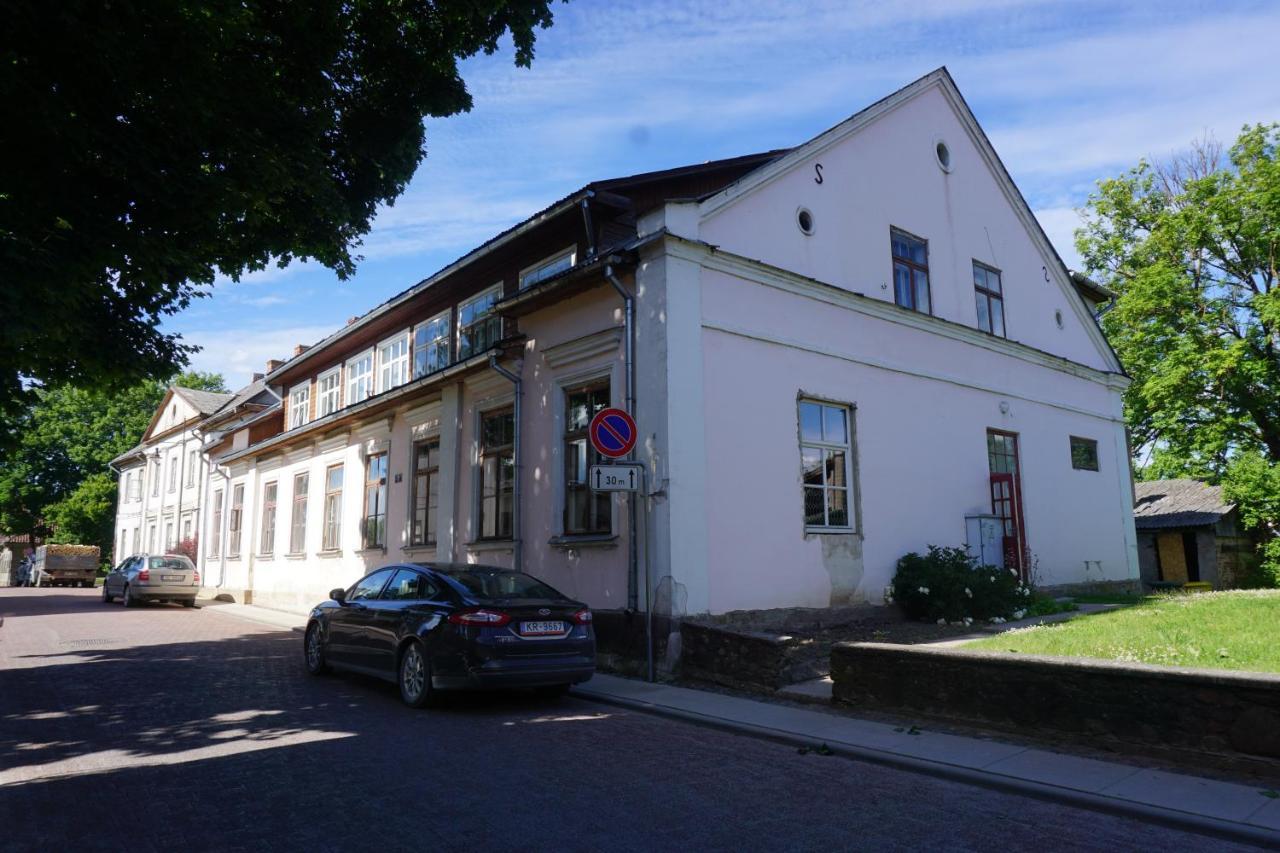 Pilskalnu Hostelis Kuldiga Bagian luar foto